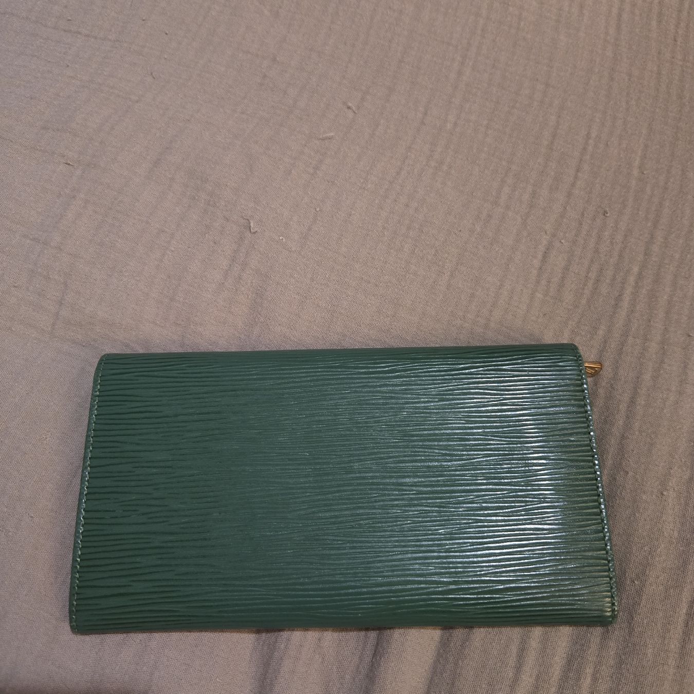 Louis Vuitton Portafogli: Louis Vuitton Vallet 1992 – Usato da Weinfelden venduto da lexamo94 1