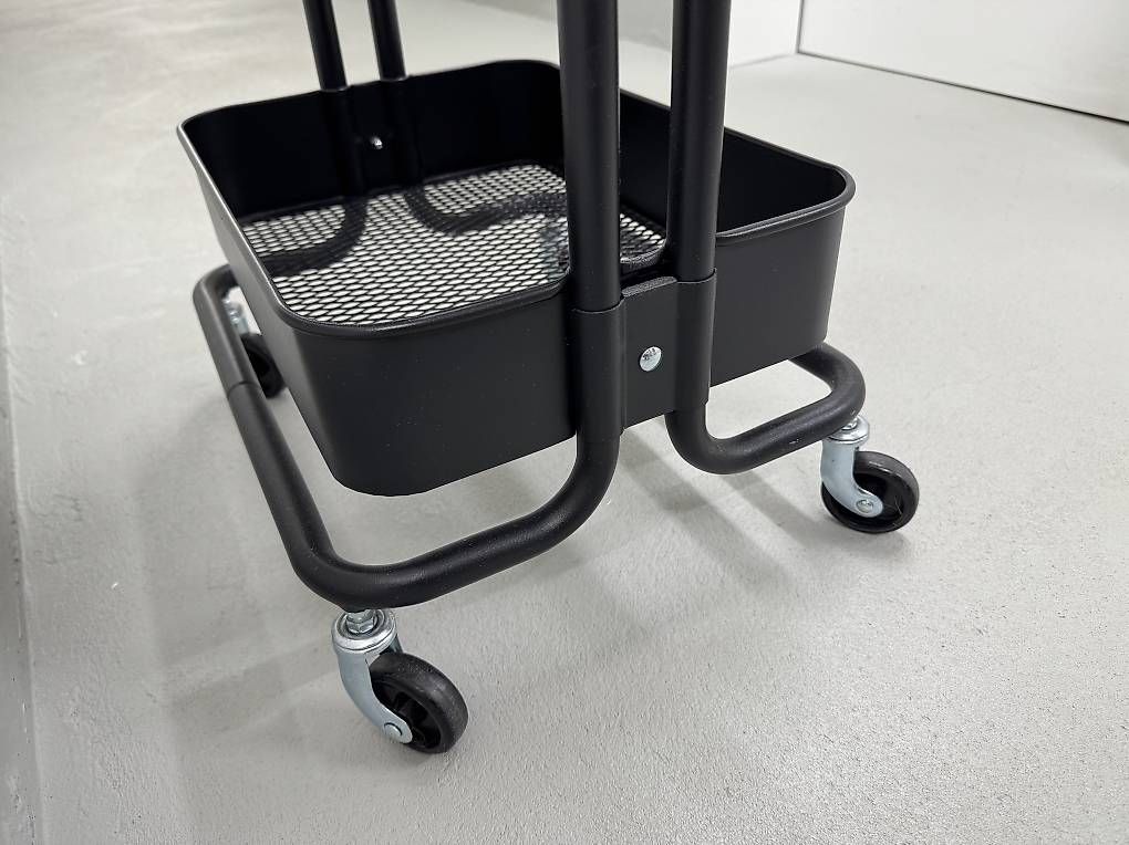 Ikea Scaffali: Servierwagen, schwarz, 35x45x77 cm – Nuovo (secondo la descrizione) da Stein AG venduto da noahstr 3