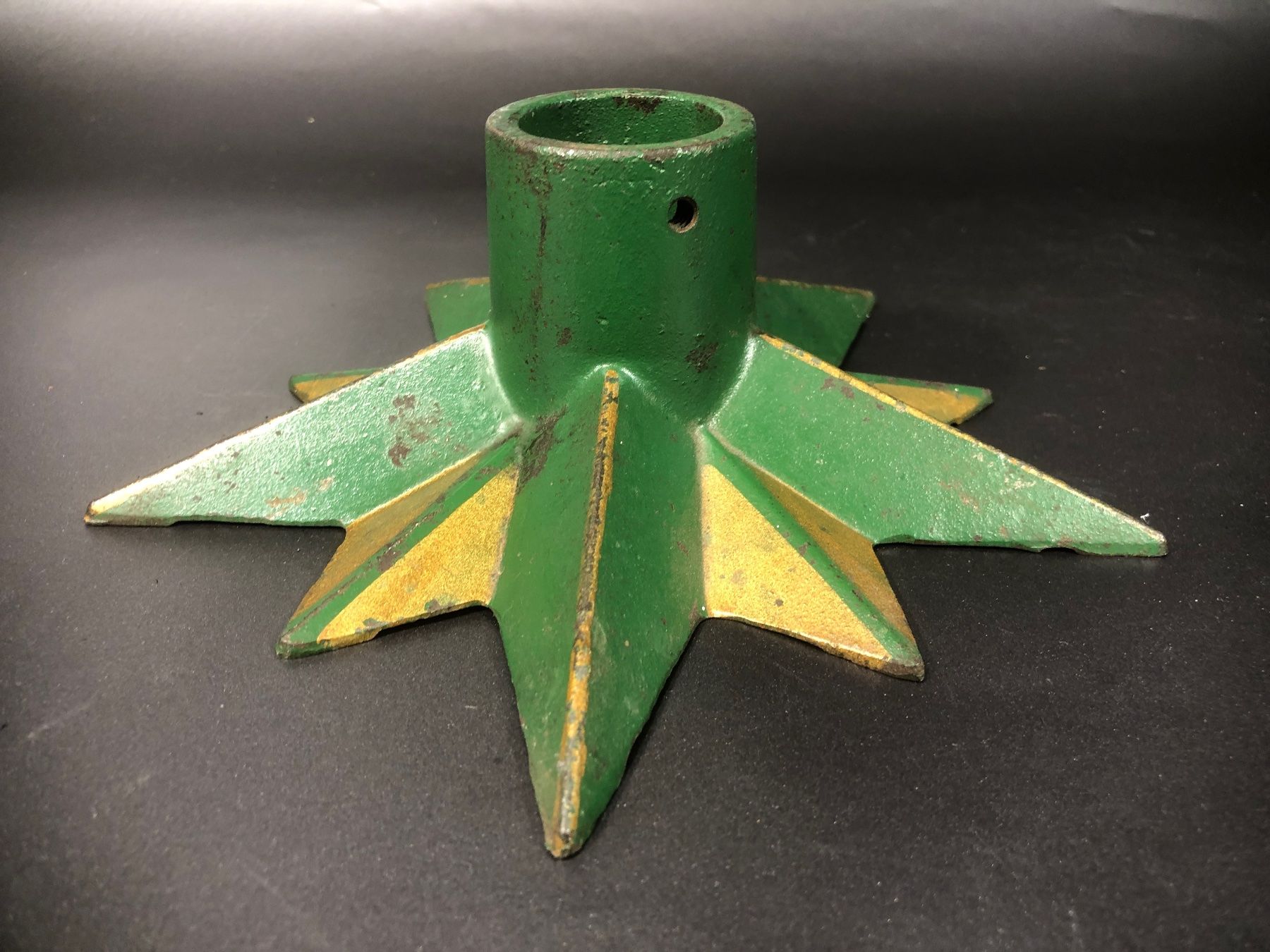 Portacandele: Weihnachtsbaumständer, Kerzenständer Upcycling – Usato da Arisdorf venduto da Liquidus 2