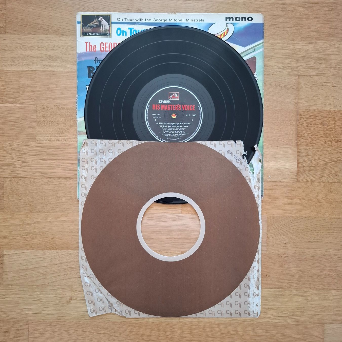 Schallplatten: George Mitchell Minstrels - On Tour With – Gebraucht aus Arbon von pendulum 1