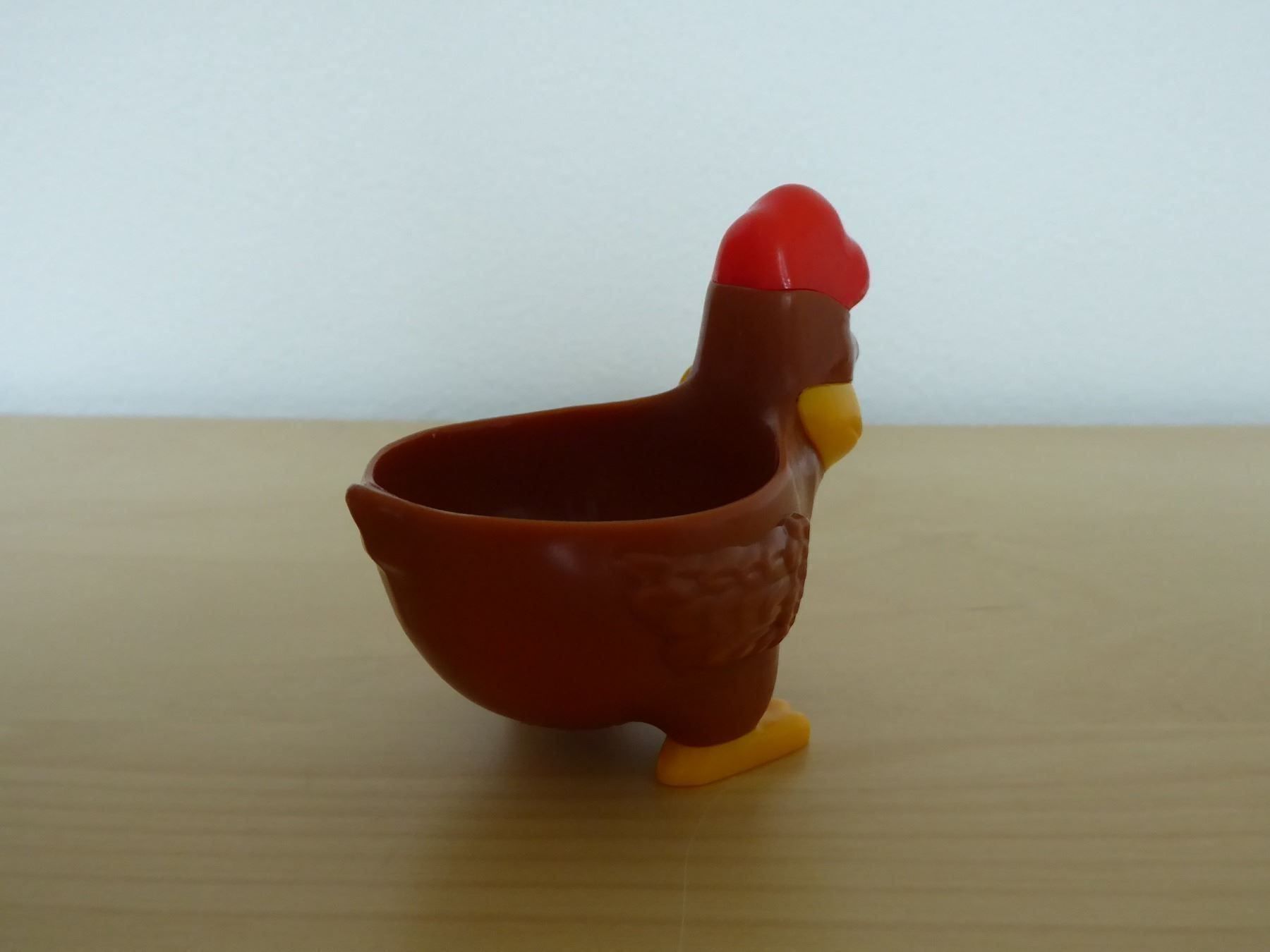 Figuren: Ferrero Huhn Eihalter, Kinder Ueberrasch – Neu (gemäss Beschreibung) aus Turbenthal von Panau
