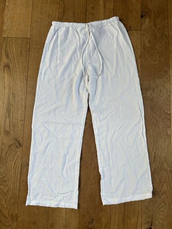 Sommerhose weiss Grösse S von PULL&BEAR