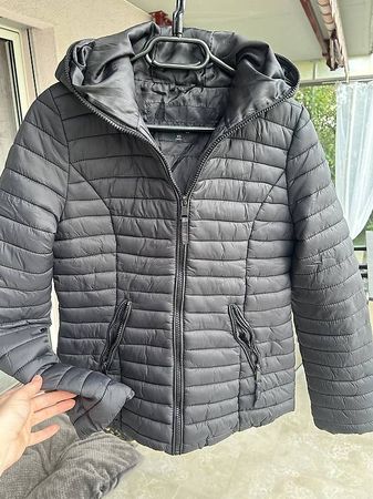 schöne Jacke schwarz von Zebra