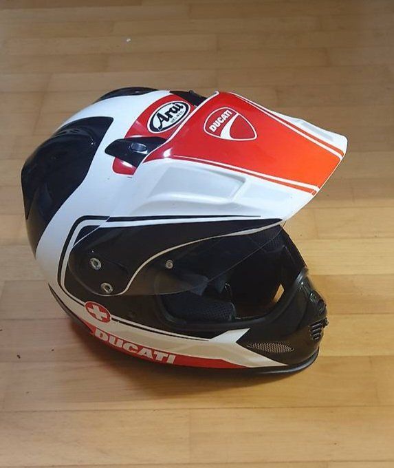 Arai tour x4 store ducati