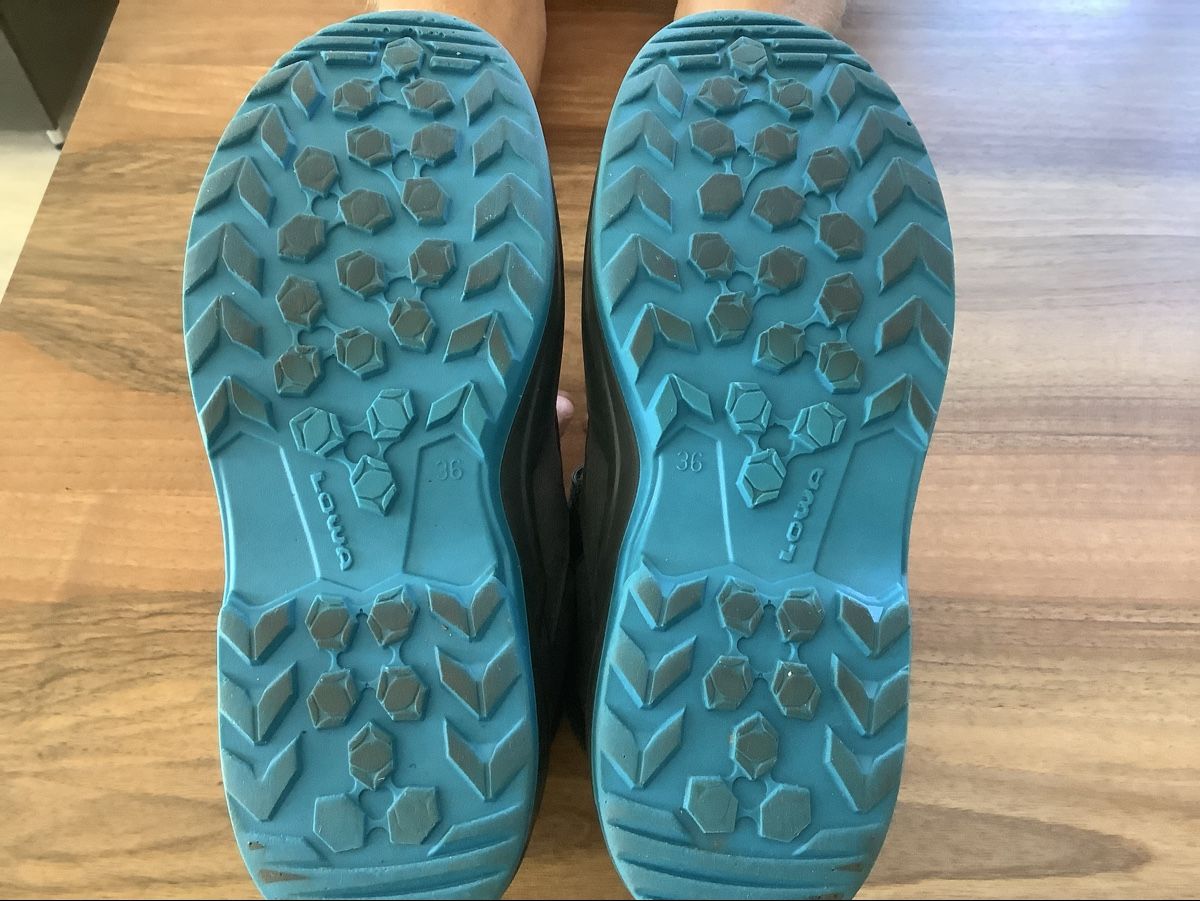 Lowa Schuhe für Jungen: Lowa Winterstiefel Gr.36 – Gebraucht aus Full-Reuenthal von Firu 2