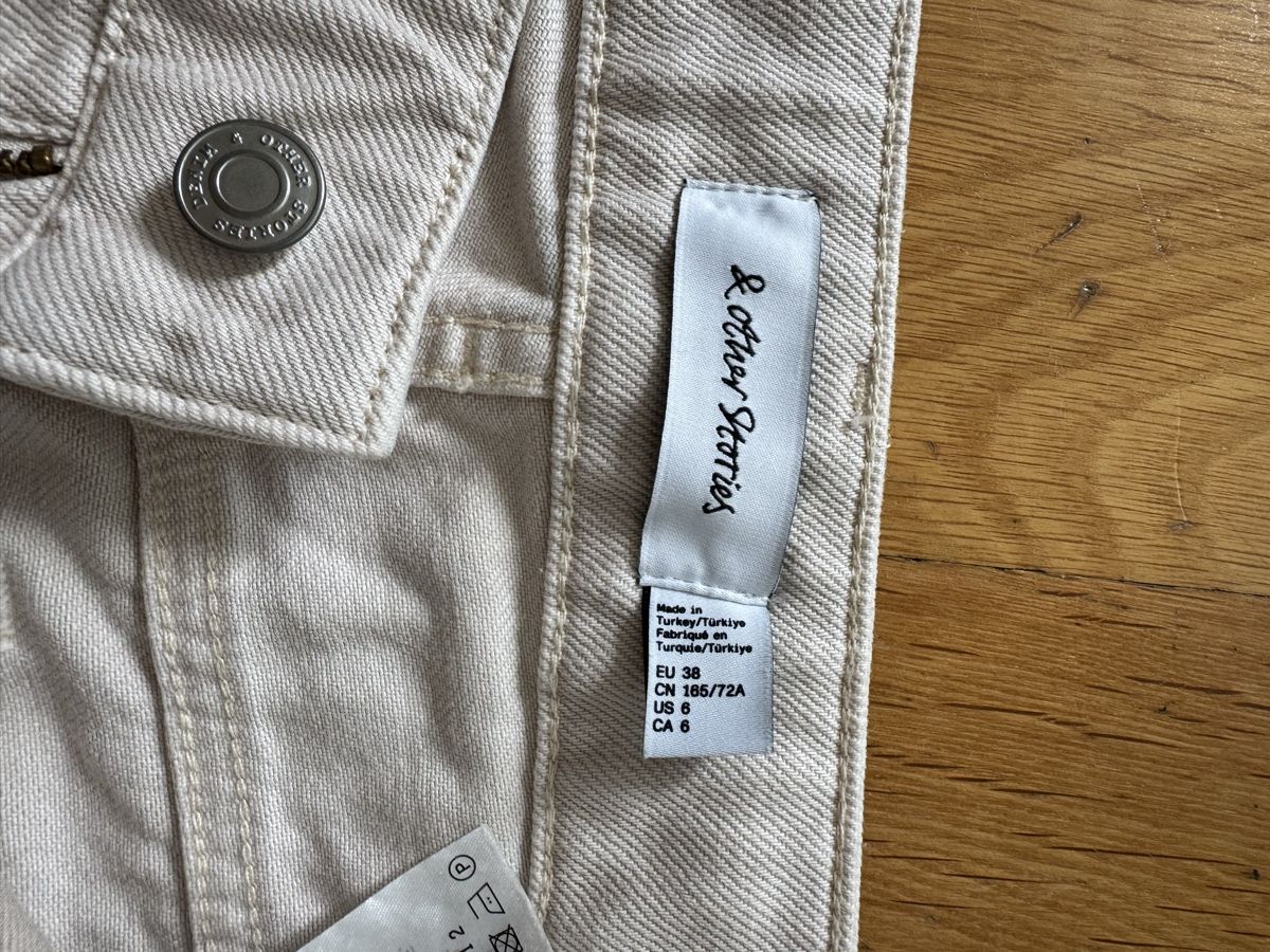 Other Stories Jeans: & other stories jeans – Nuovo (secondo la descrizione) da Bern venduto da FashionK92 1