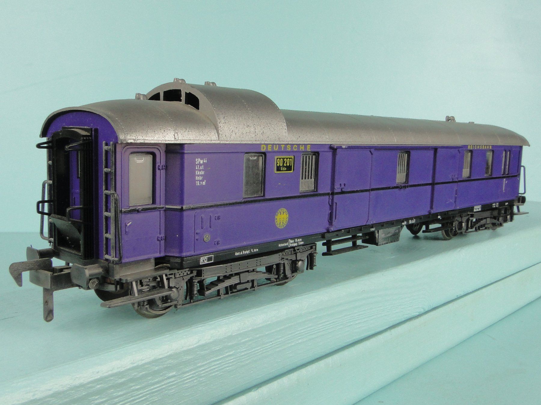 Liliput Modelleisenbahnen: Liliput/Fleischmann 821 Rheingold Gepäckwagen – Gebraucht aus Bülach von cann11
