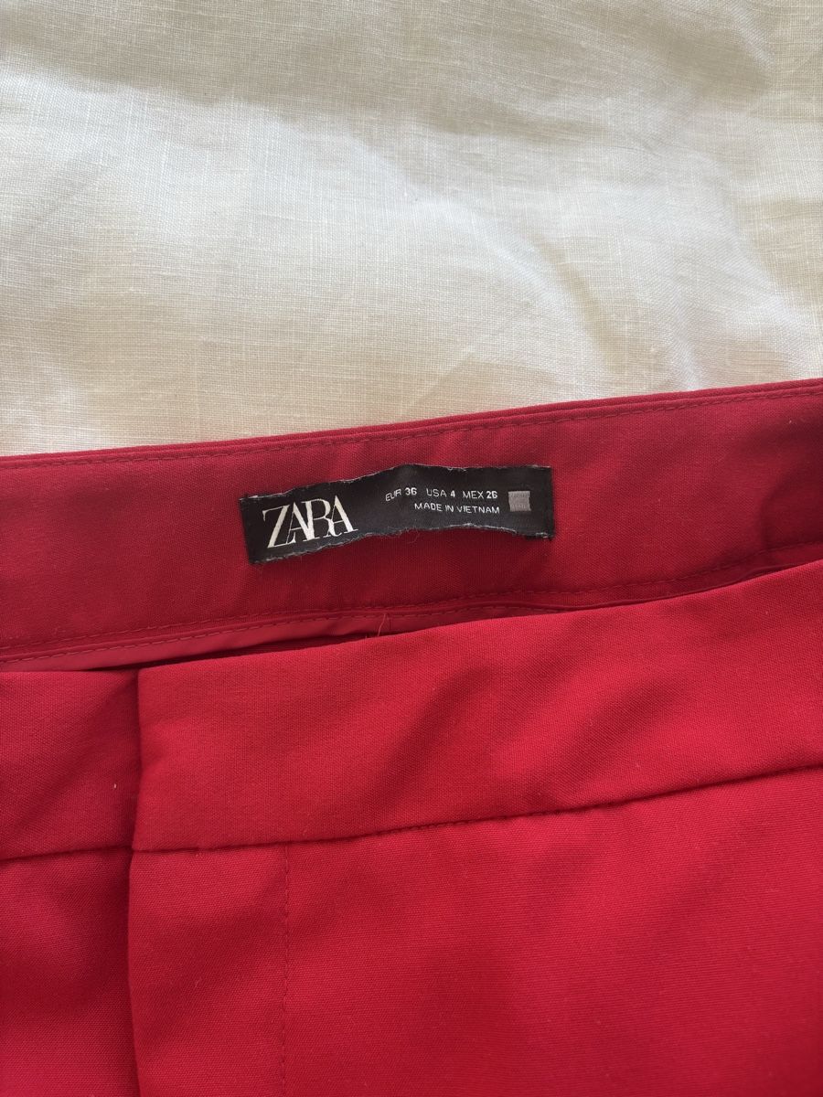 Zara Completi & Tailleur: Roter Zara Anzug – Nuovo (secondo la descrizione) da Wabern venduto da est_jw6s 2