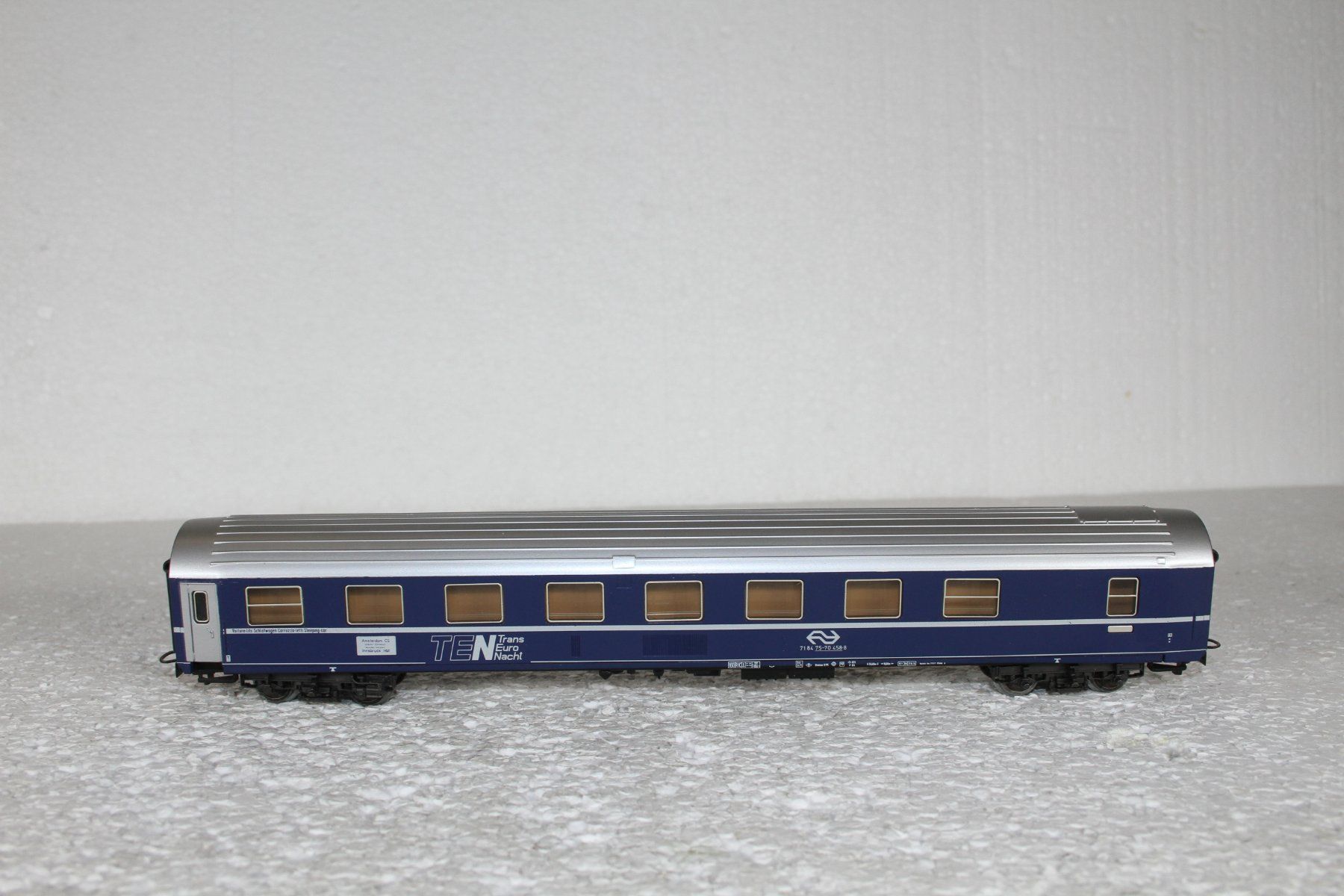 Märklin Modelleisenbahnen: Märklin 4151 NS TEN Schlafwagen – Gebraucht aus Triesen von gleis8 1