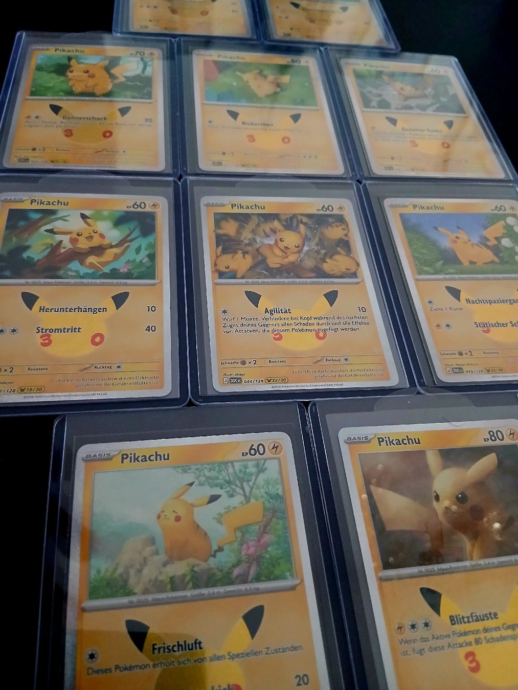 Pokémon Carte collezionabili: Pikachu Pokémon 30th Celebration German – Nuovo (secondo la descrizione) da Regensdorf venduto da Baba_Basar 1