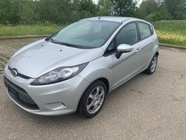 Ford Fiesta 1.25i frisch MFK&Service
