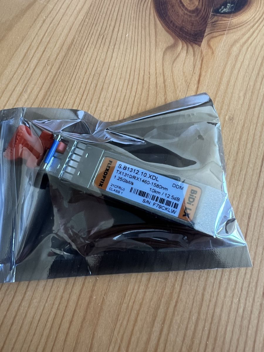 Componenti elettronici: Fiber transceiver 1G SFP wideband – Usato da Schlieren venduto da JordiV 1