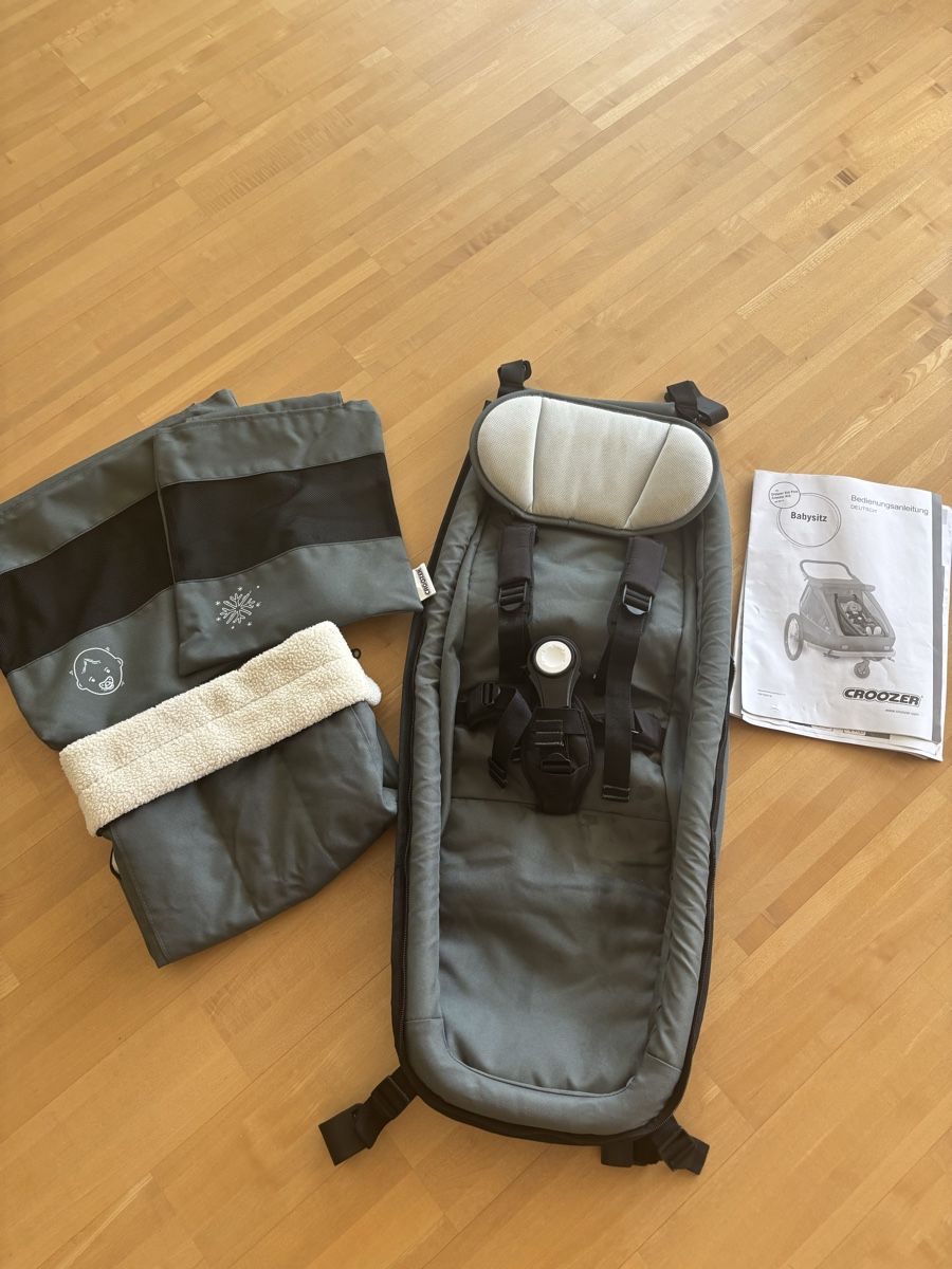 Croozer Kinderwagen: Croozer Babysitz mit Winterzubehör – Gebraucht aus Burgdorf von SandraVolkmer