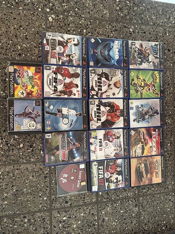 Sony Consoles: Ps2 + games – D'occasion à Moosseedorf par dav_666f 1