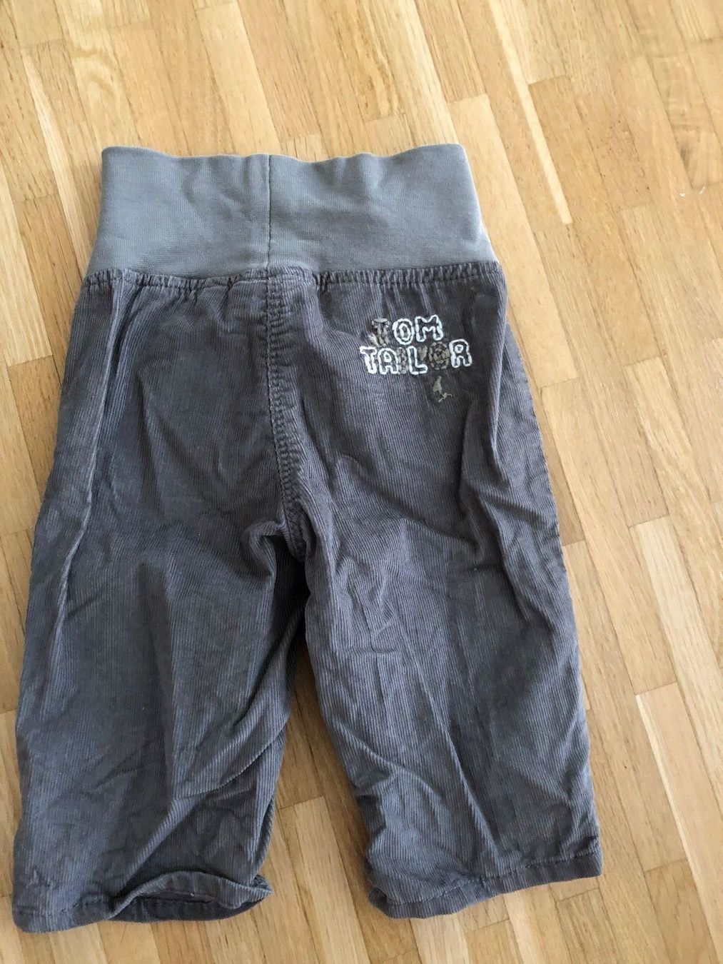 Pantaloni: Leichte Hose Tom Tailor Grösse 62 – Usato da Lupsingen venduto da sta_wgg5 2