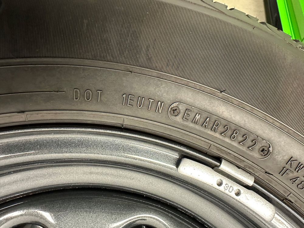 Suzuki Jimny Räder 195/80R15 96S M+S Neu, 4-Stück NEU | Kaufen auf Ricardo