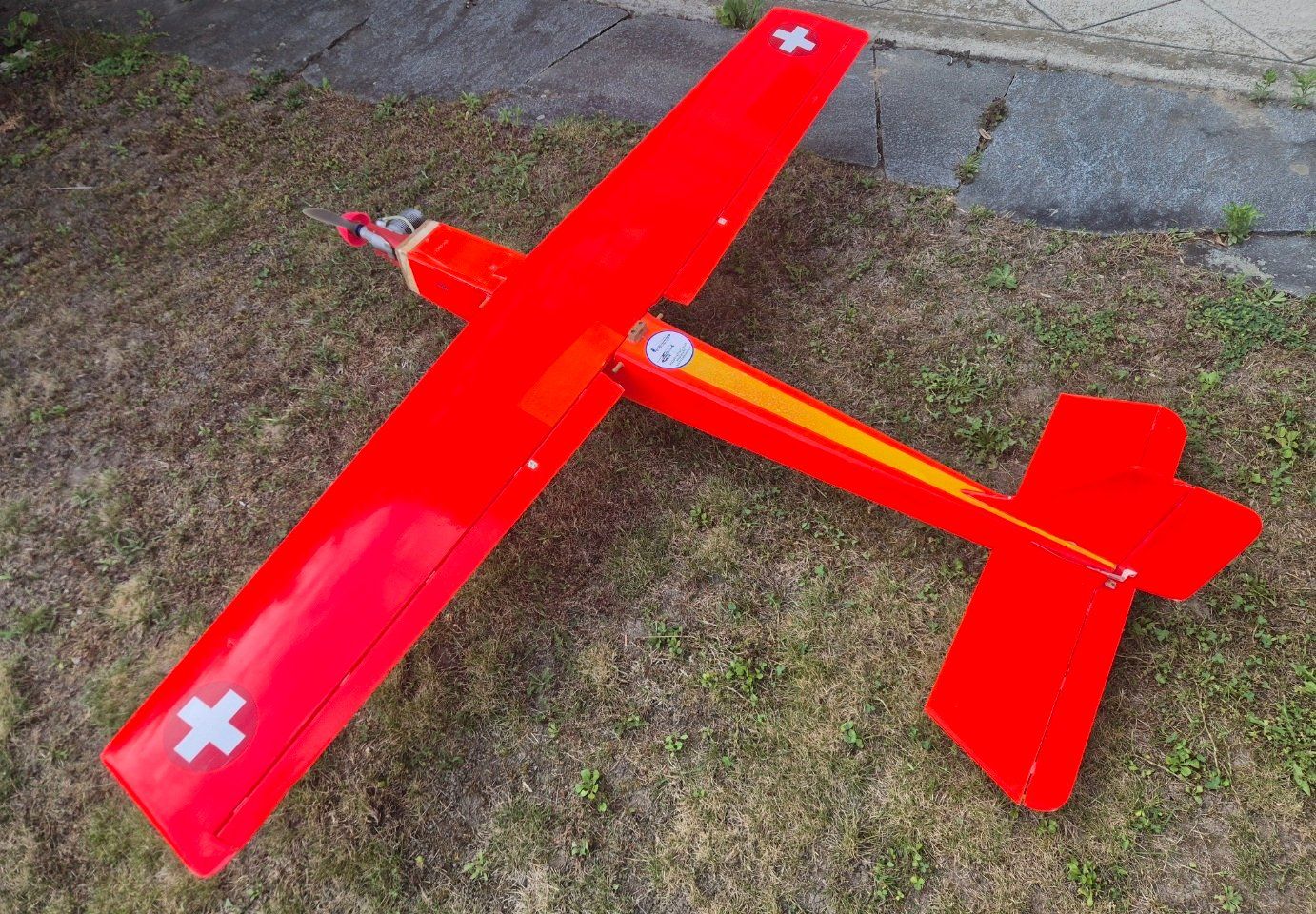 Modellismo RC: 2x Grashüpfer (Trainer) mit MVVS 10ccm mit Starter-Box – Usato da Büren an der Aare venduto da eschlAir 1