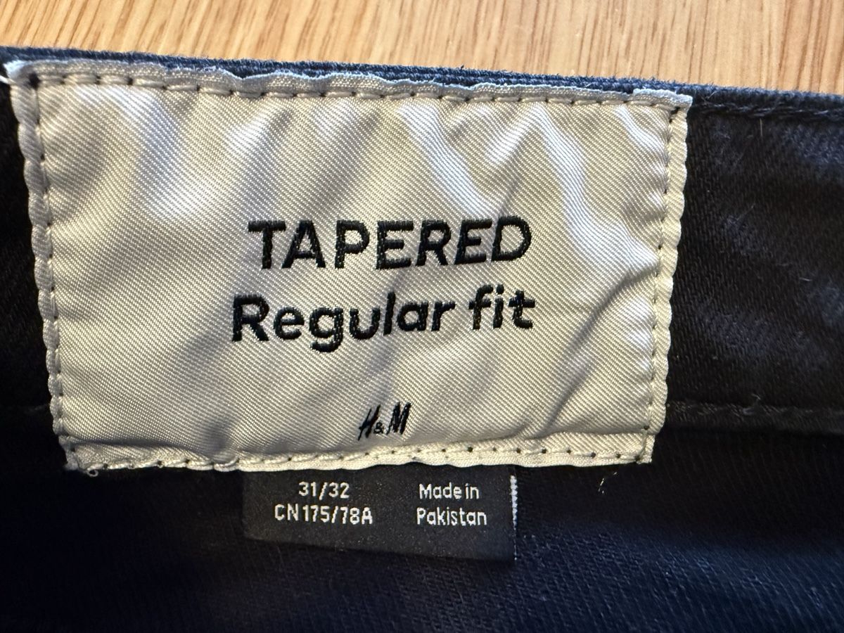 H&M Pantaloni: H&M blaue Hose - Grösse: 31/32 – Usato da Oberhofen Thun'see venduto da ClaudiaKelesh 1
