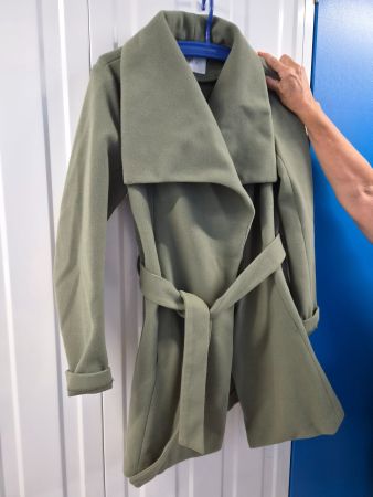 Manteau mi-saison kaki à ceinture - excellent état