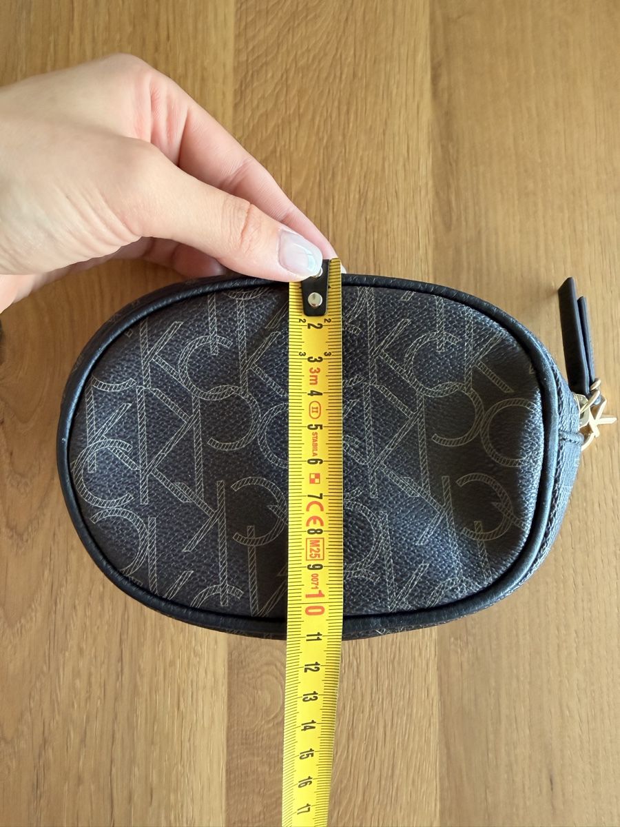 Calvin Klein Trousses de maquillage: Calvin Klein Necessaire – Neuf (Voir description) à Niederwangen BE par Bluelike 3