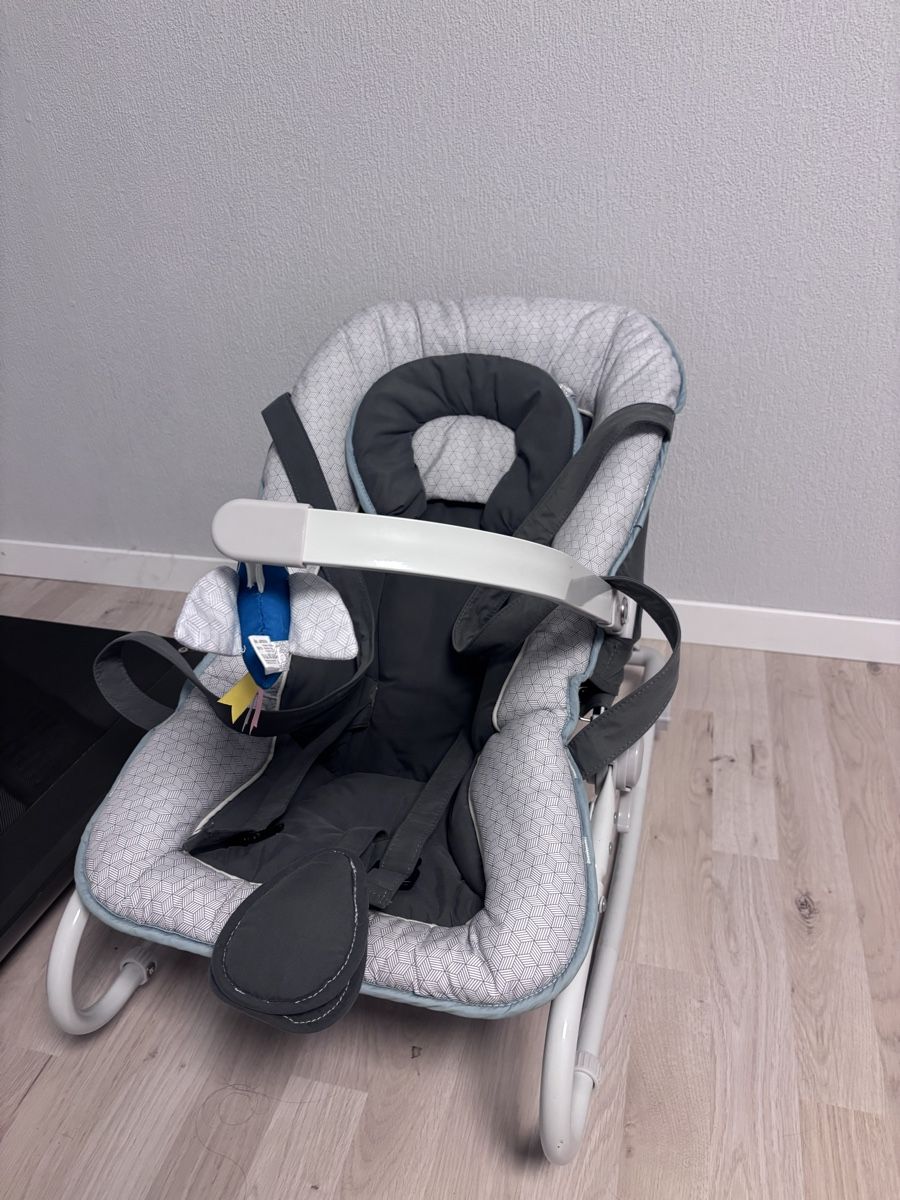 Sdraiette & Sdraiette a dondolo: Babywippe  – Usato da Büsingen venduto da Soko777 1
