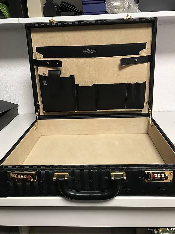 Koffer & Taschen: Mollerus Aktenkoffer – Gebraucht aus Staufen von sandy23