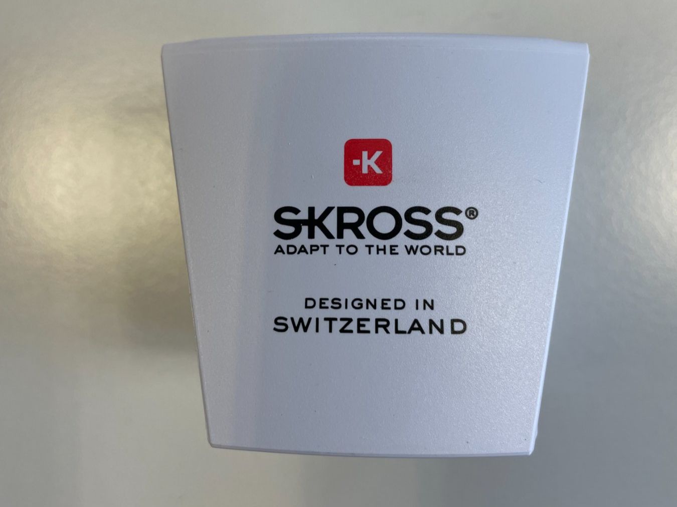SKROSS Unità & Adattatore: SKROSS MUV Micro Reiseadapter weltweit kompakt – Nuovo e nell'imballaggio originale da Zug venduto da Cry71 5