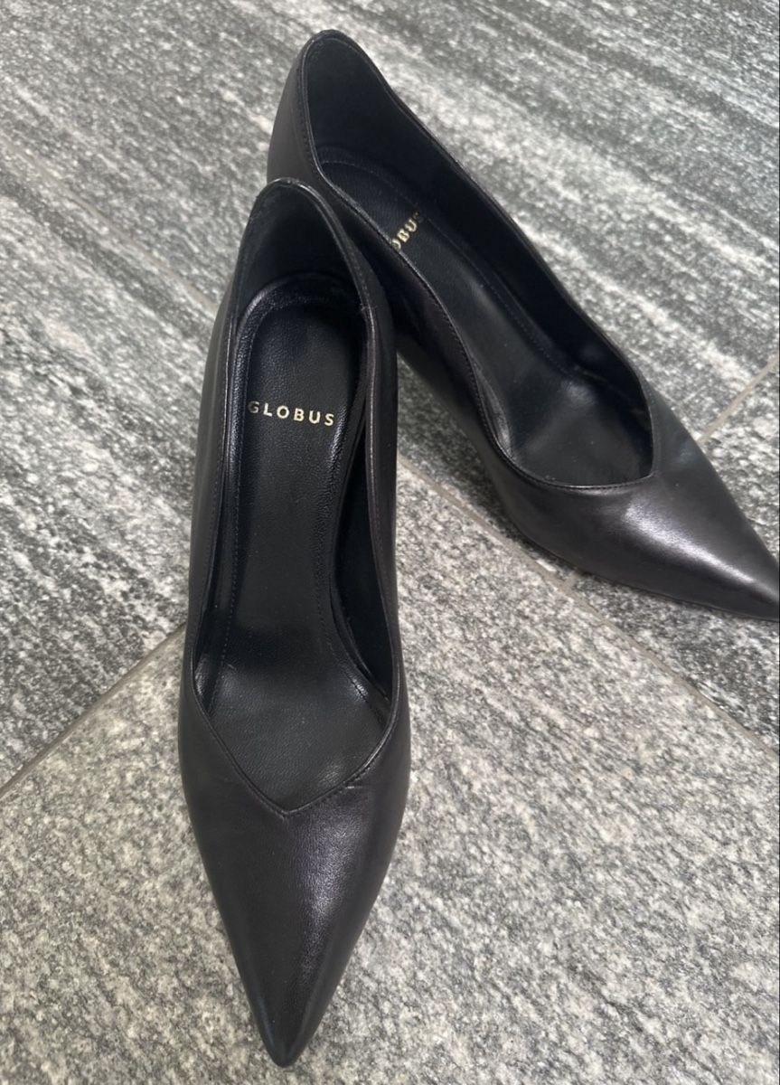 Globus Scarpe da donna: New Globus Black Leather Pointed Heels - Size 37 – Nuovo e nell'imballaggio originale da Sementina venduto da NinaDel 2