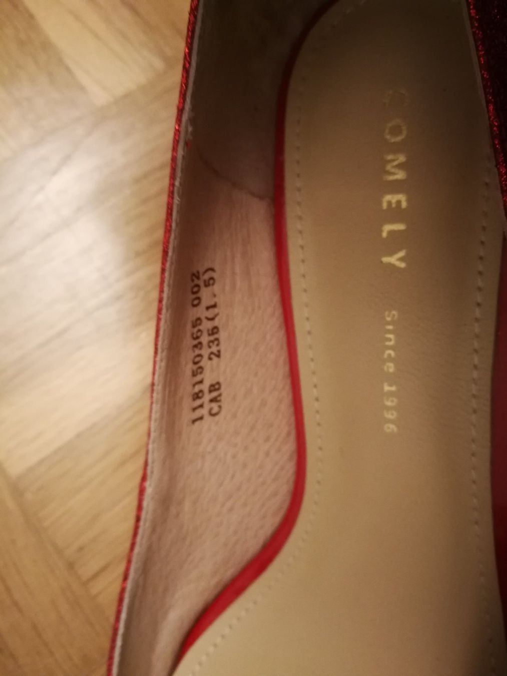 Scarpe da donna: Damenschuhe für Event, rot, Gr. 37 – Usato da Uetikon am See venduto da sahra777 1