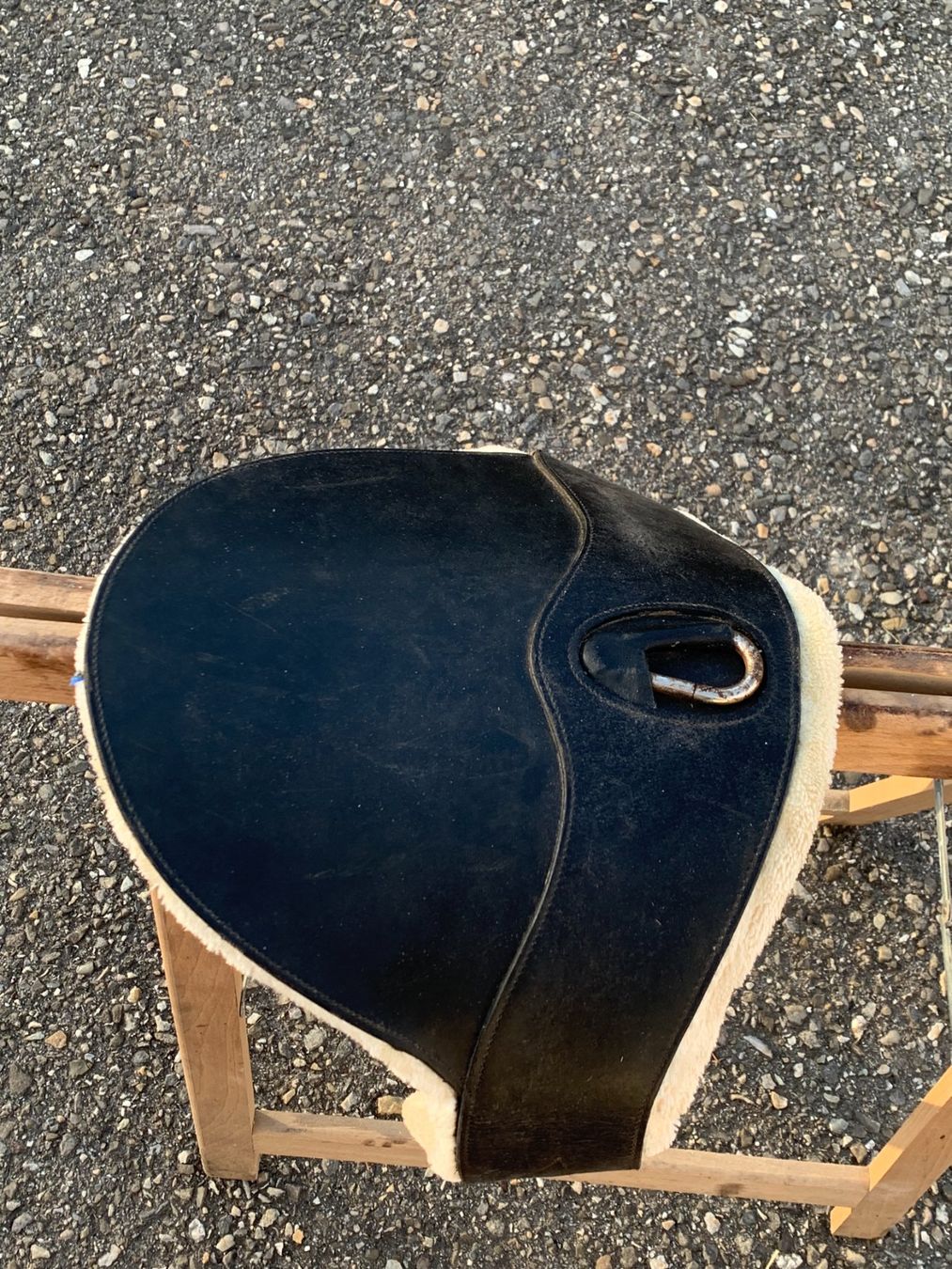 Selle & Accessori: Sangle bavette – Usato da Lamboing venduto da pet_djp8