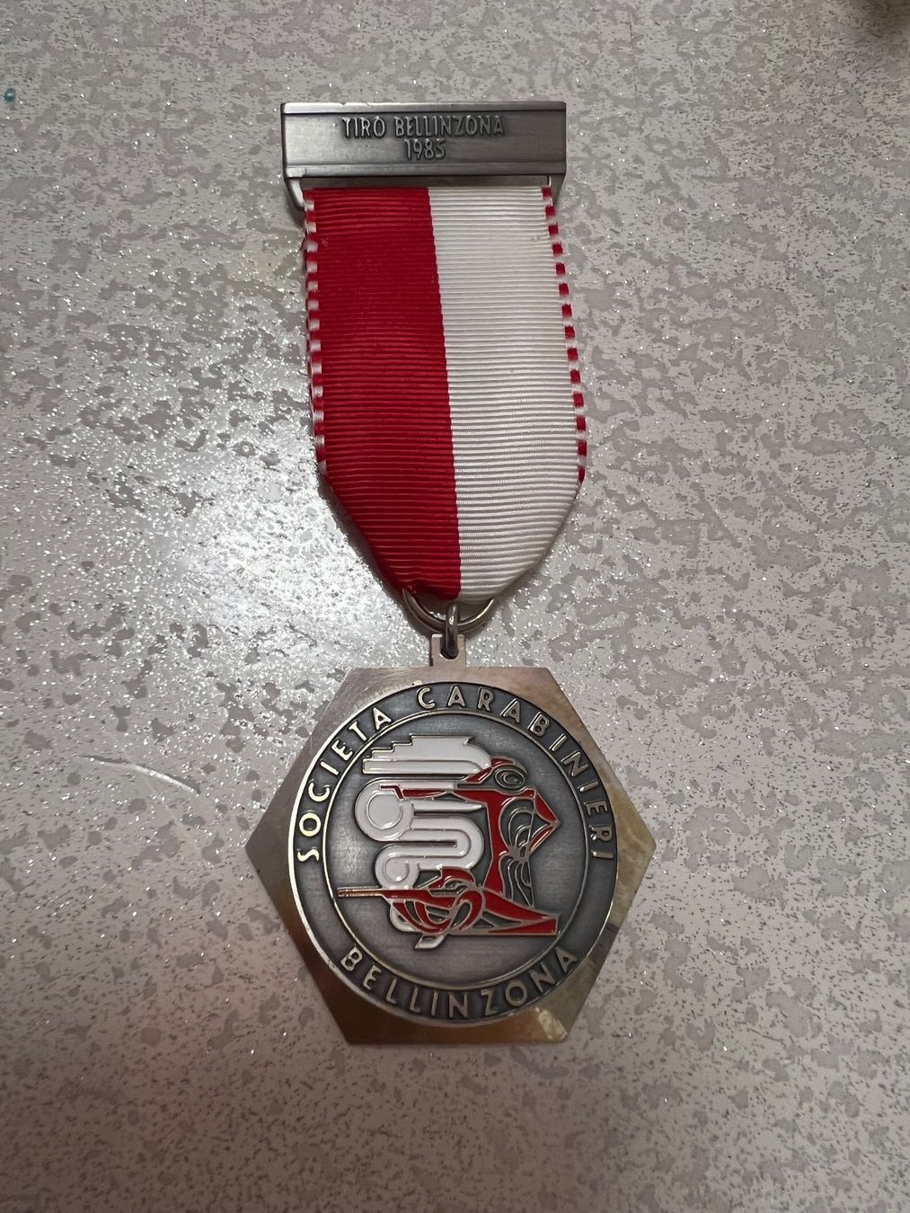 Medaglie: Medaille – Usato da monte carasso venduto da Chanel82