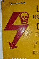 Plaque danger de mort / métal léger