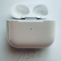 Original Apple Ladecase MagSafe A2566 für AirPods 3 Gen.