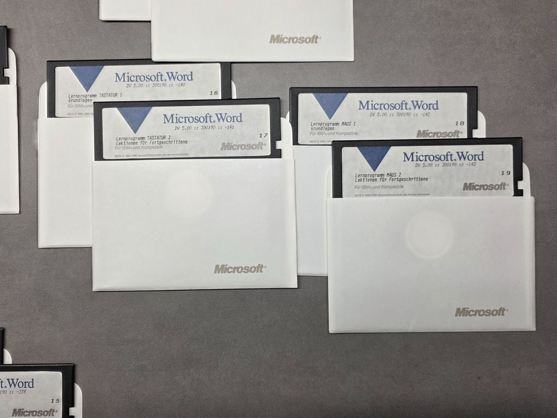 Microsoft Software: Microsoft Word 5.0 Sammlung IBM Vintage – Usato da Lausen venduto da -Vendetta- 6