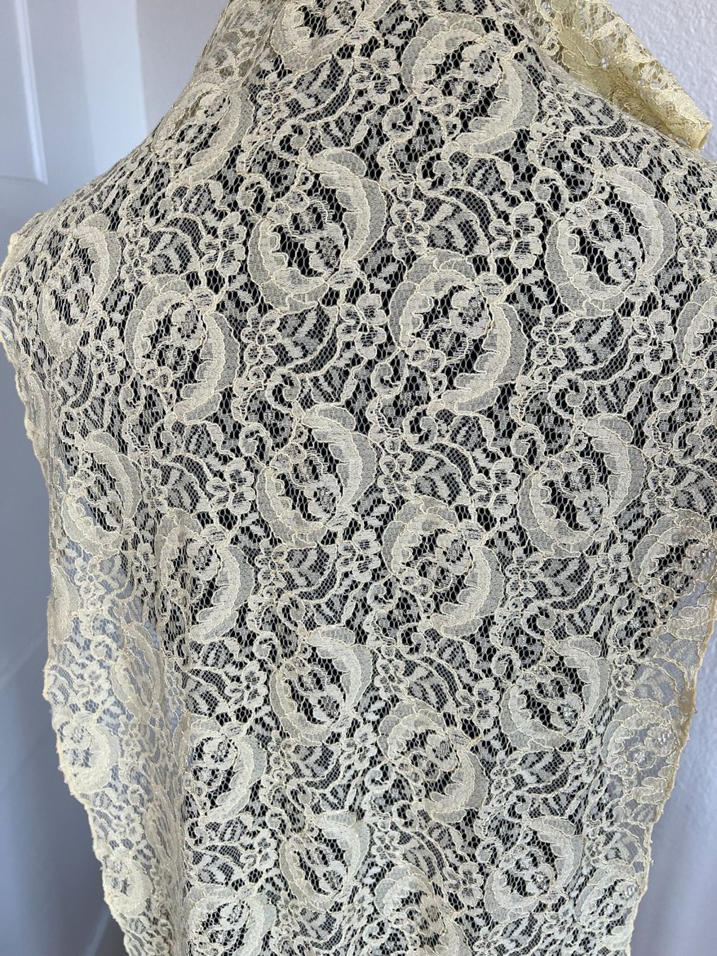 Colora Foulards & écharpes: Colora Spitzen Schal, Hellgelb, NEU – Neuf (Voir description) à Worb par farben20zauber 2