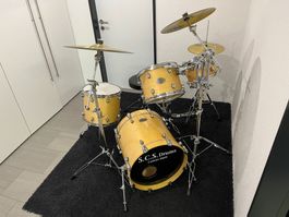 S.C.S. custom swiss made Schlagzeug
