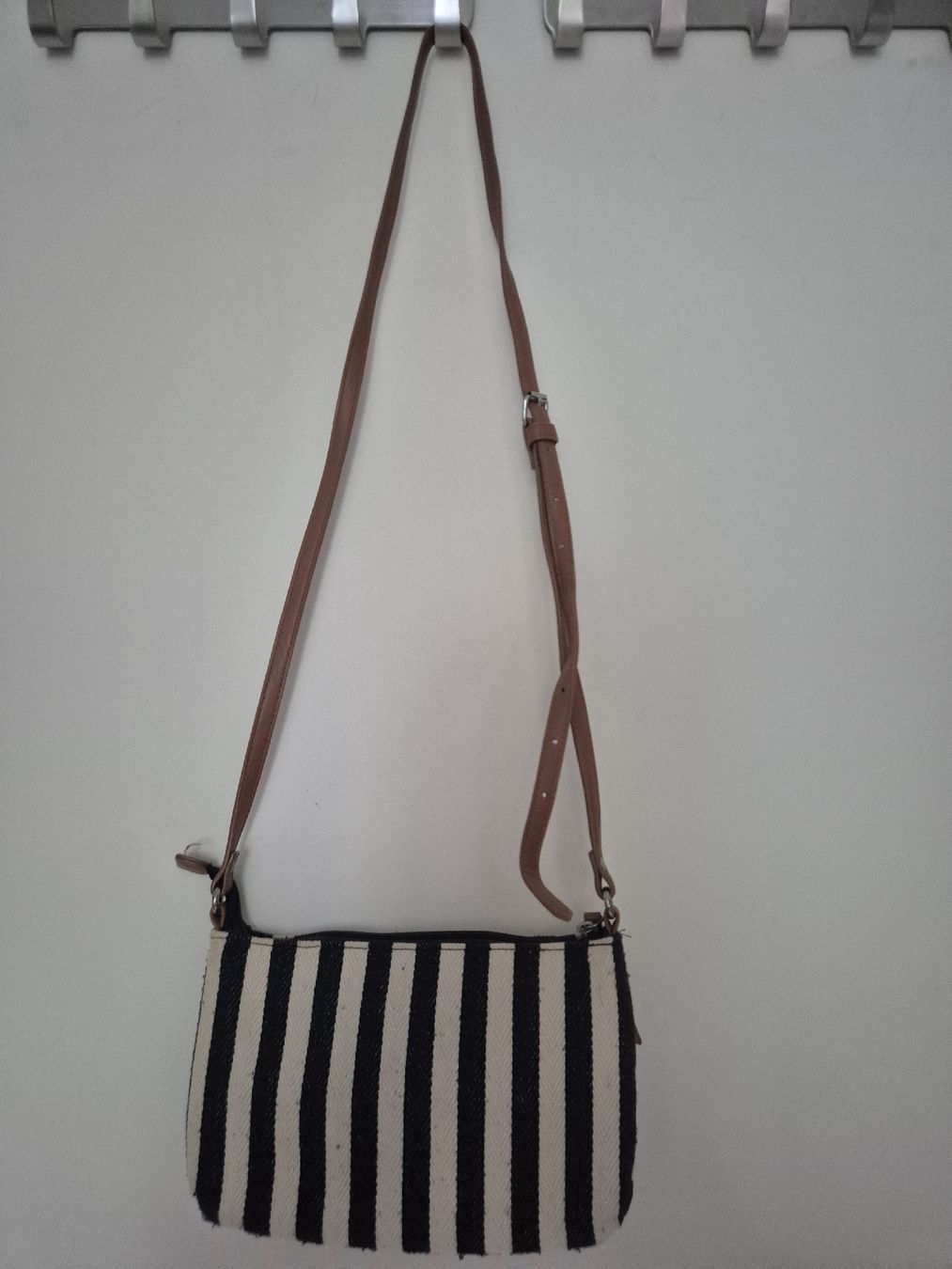 Taschen für Damen: Tasche gestreift – Gebraucht aus Aesch BL von sar_j59l 4