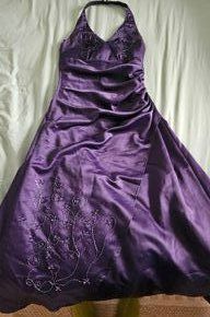 Kleider: Elegantes Lila  Abendkleid – Gebraucht aus Hinwil von reg_sp8s 1