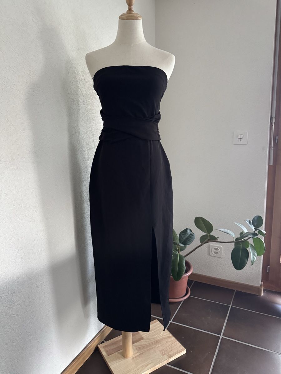 Zara Kleider: Zara Sommerkleid schwarz  Grösse S – Neu und originalverpackt aus Veyras von ValClasse 1