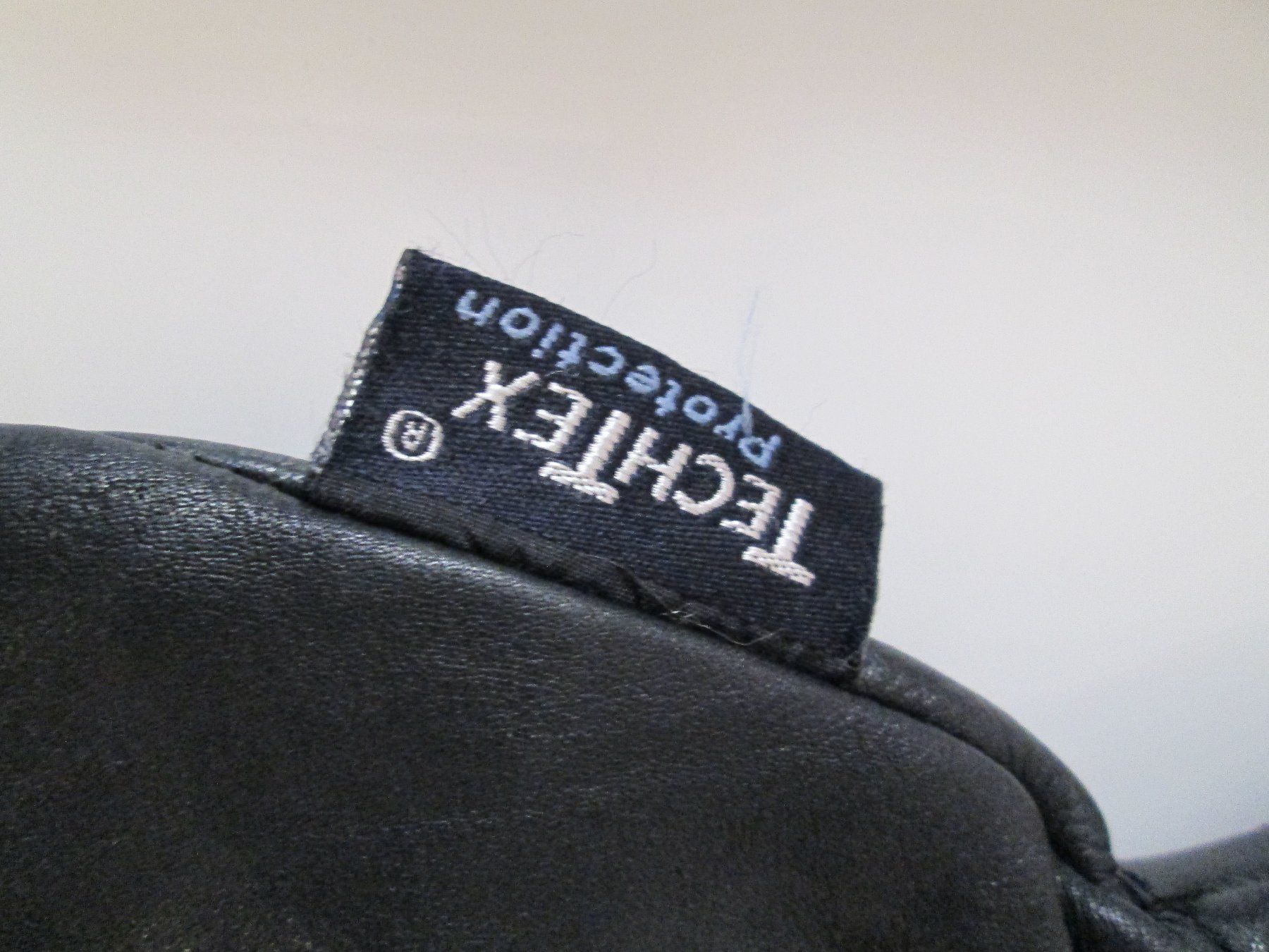 Altri accessori da uomo: Motorradhandschuhe – Usato da Movelier venduto da KRASI61 1