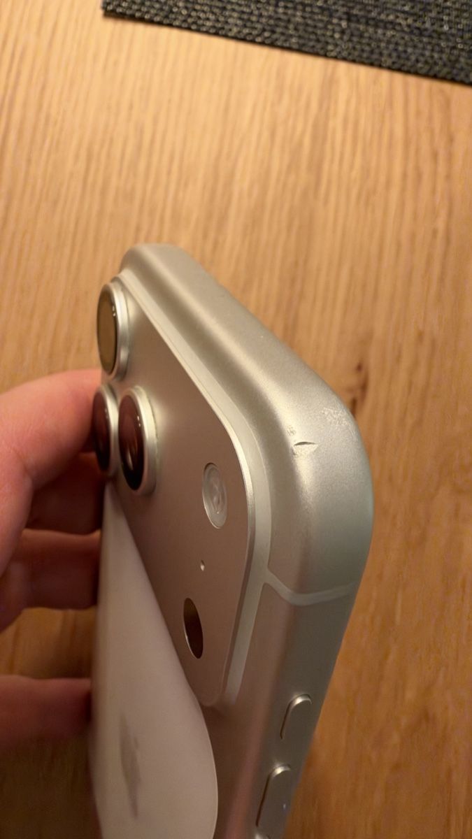Apple Telefoni cellulari / Smartphones: Iphone 17Pro 256GB – Usato da Konolfingen venduto da RetSche79 3