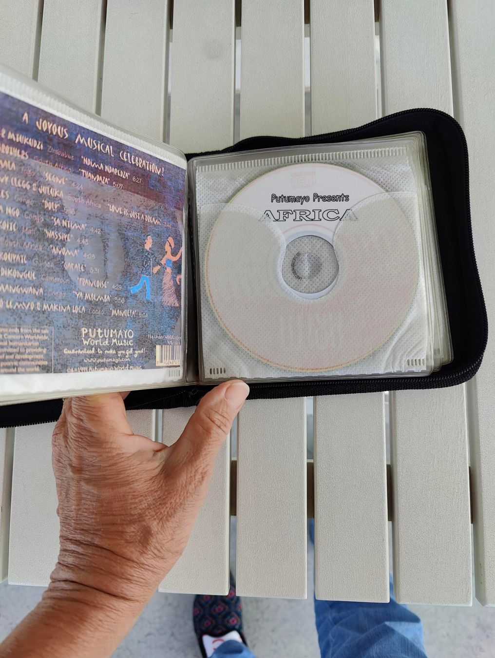 CDs: CD Tasche mit Afrikanischer Musik – Gebraucht aus Meggen von SellingGoods_1 4