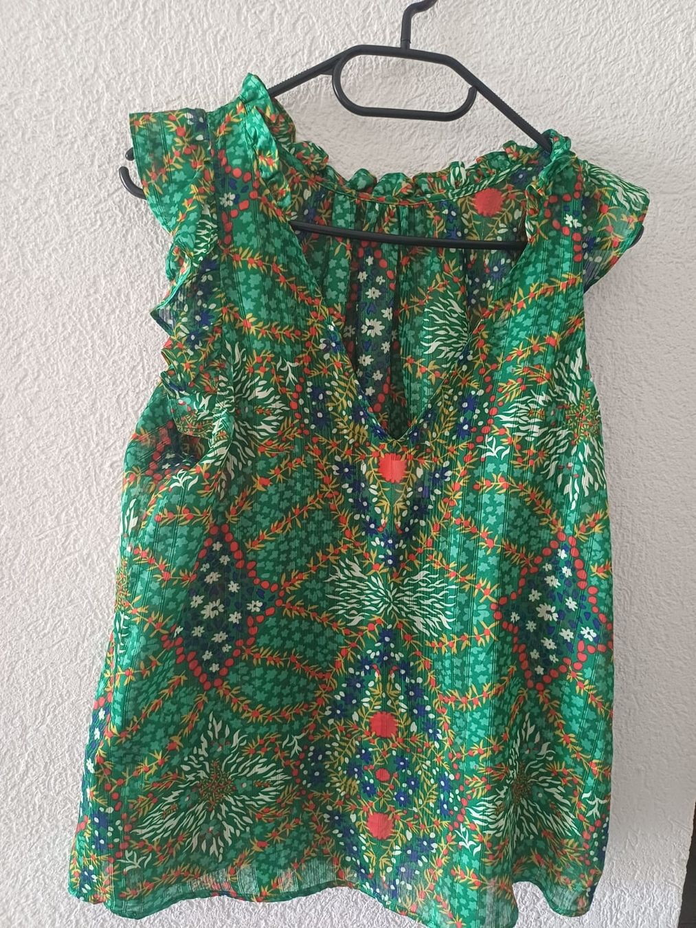 Top: Blouse d'été – Usato da Collonges venduto da cam_72xf 1