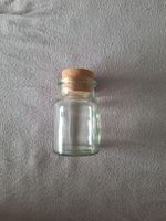 Glasflasche mit Korken leer guter Zustand