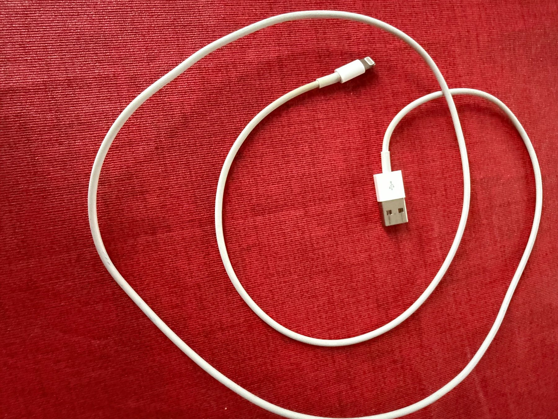Apple Portables: I Phone SE – D'occasion à Zürich par earli 4