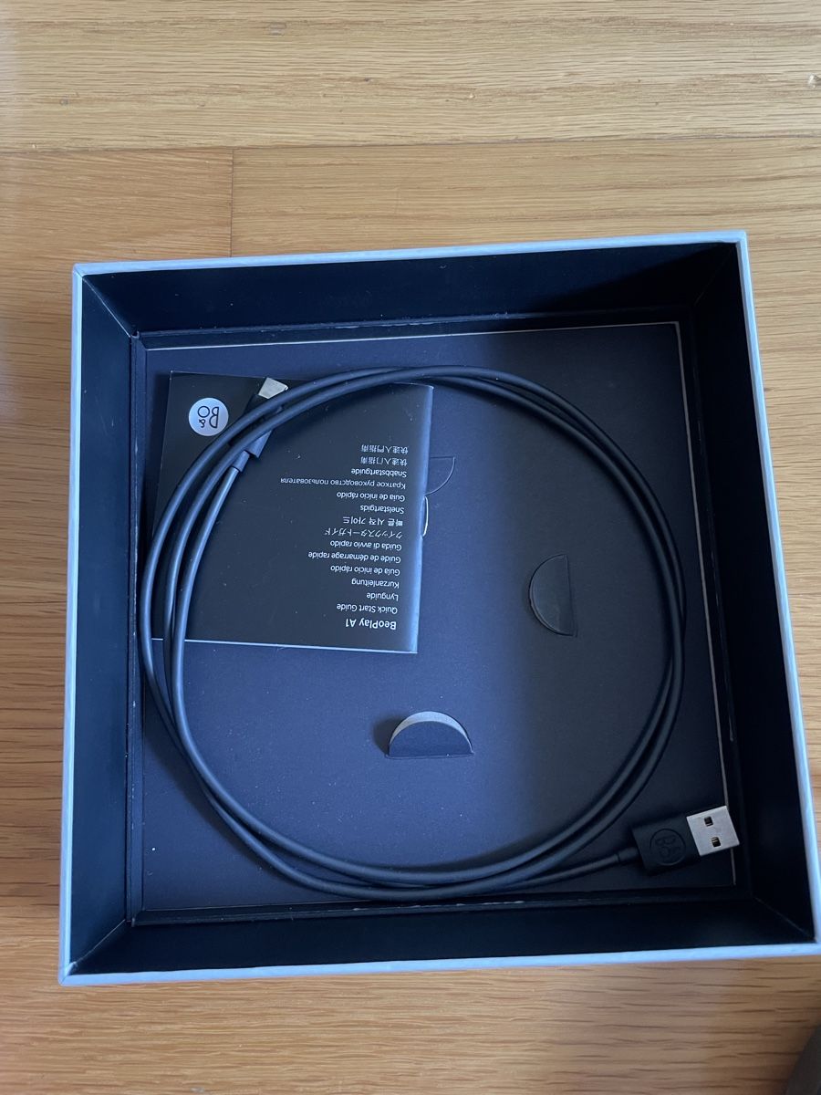 Bang & Olufsen Casse acustiche: Bang & Olufsen BeoPlay A1 Enceinte Bluetooth – Usato da Fully venduto da Lancelot777 3