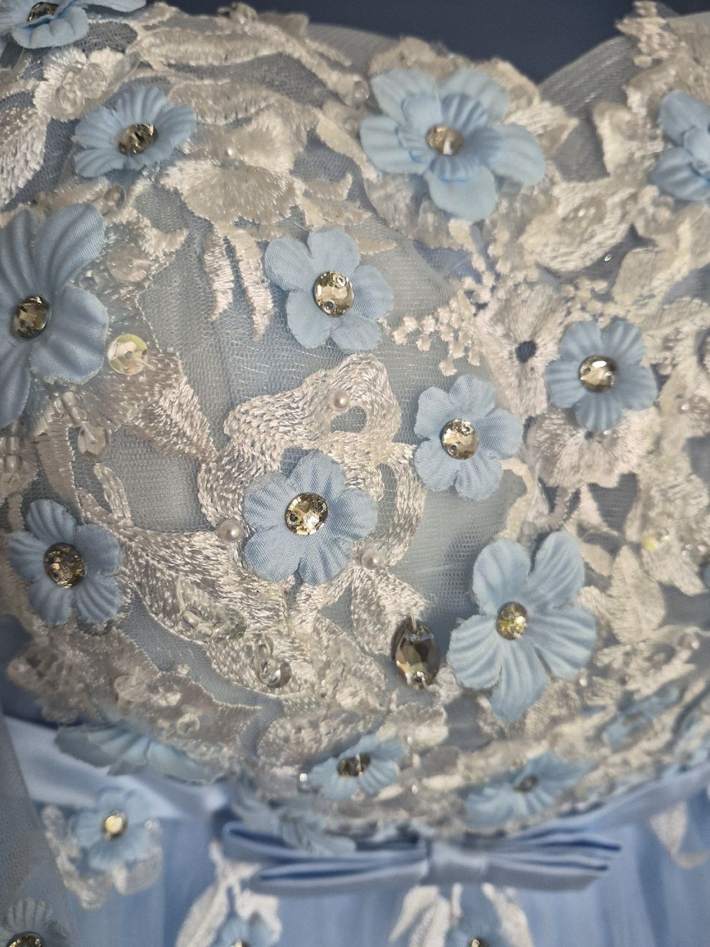 Vestiti: Robe de mariée bleu ciel – Usato da Glovelier venduto da palpate 3