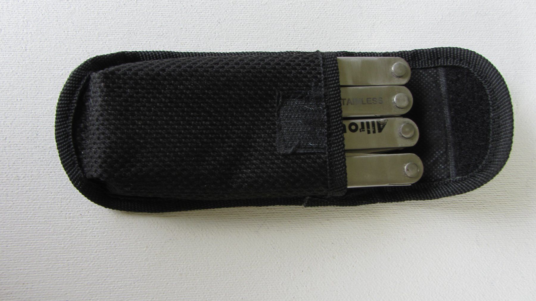 Victorinox Taschenmesser: Schweizer Taschenmesser / Multitools Konvolut gut erhalte... – Gebraucht aus Dietikon von Manfi49 9