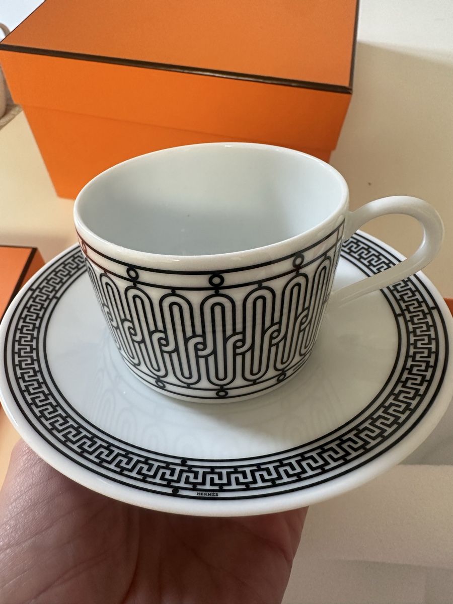 Hermès Set di piatti: Hermes H deco set neu – Nuovo e nell'imballaggio originale da Kilchberg ZH venduto da cruella 1