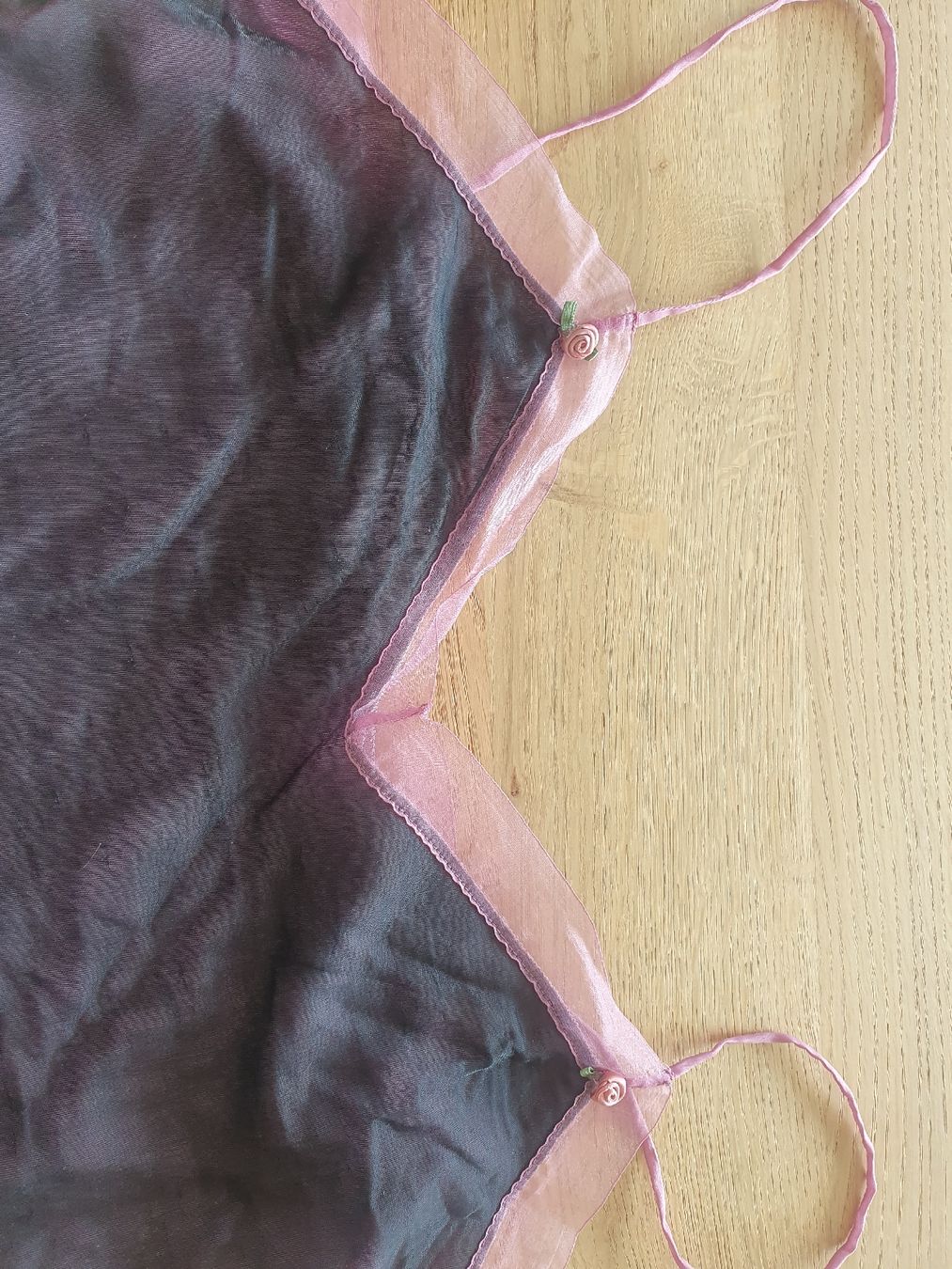 Kookai Top: Kookai Top, Gr. 2, schwarz/rosa – Usato da Moosseedorf venduto da Sonnenschein.. 2